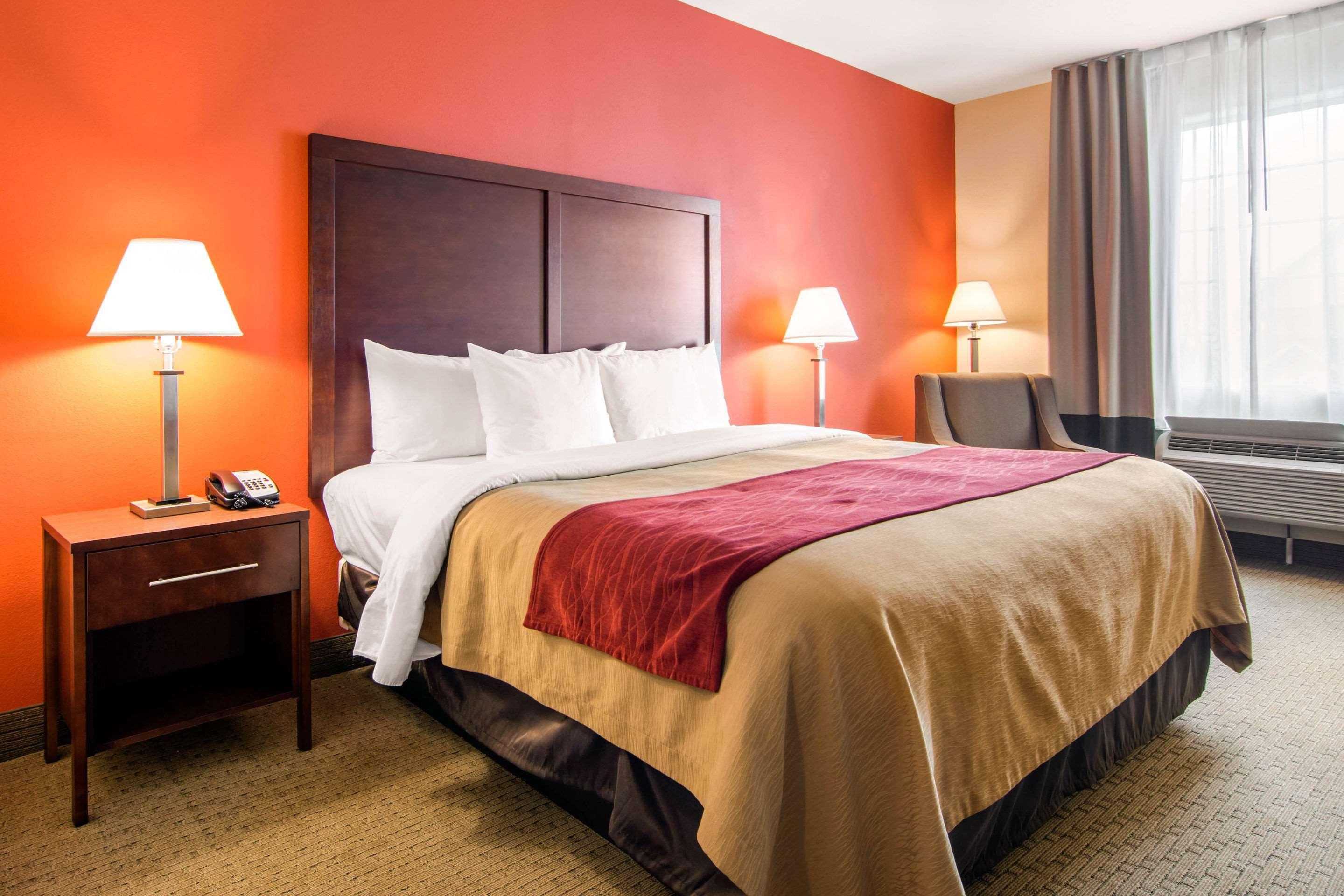 Comfort Inn & Suites Villa Rica Eksteriør bilde