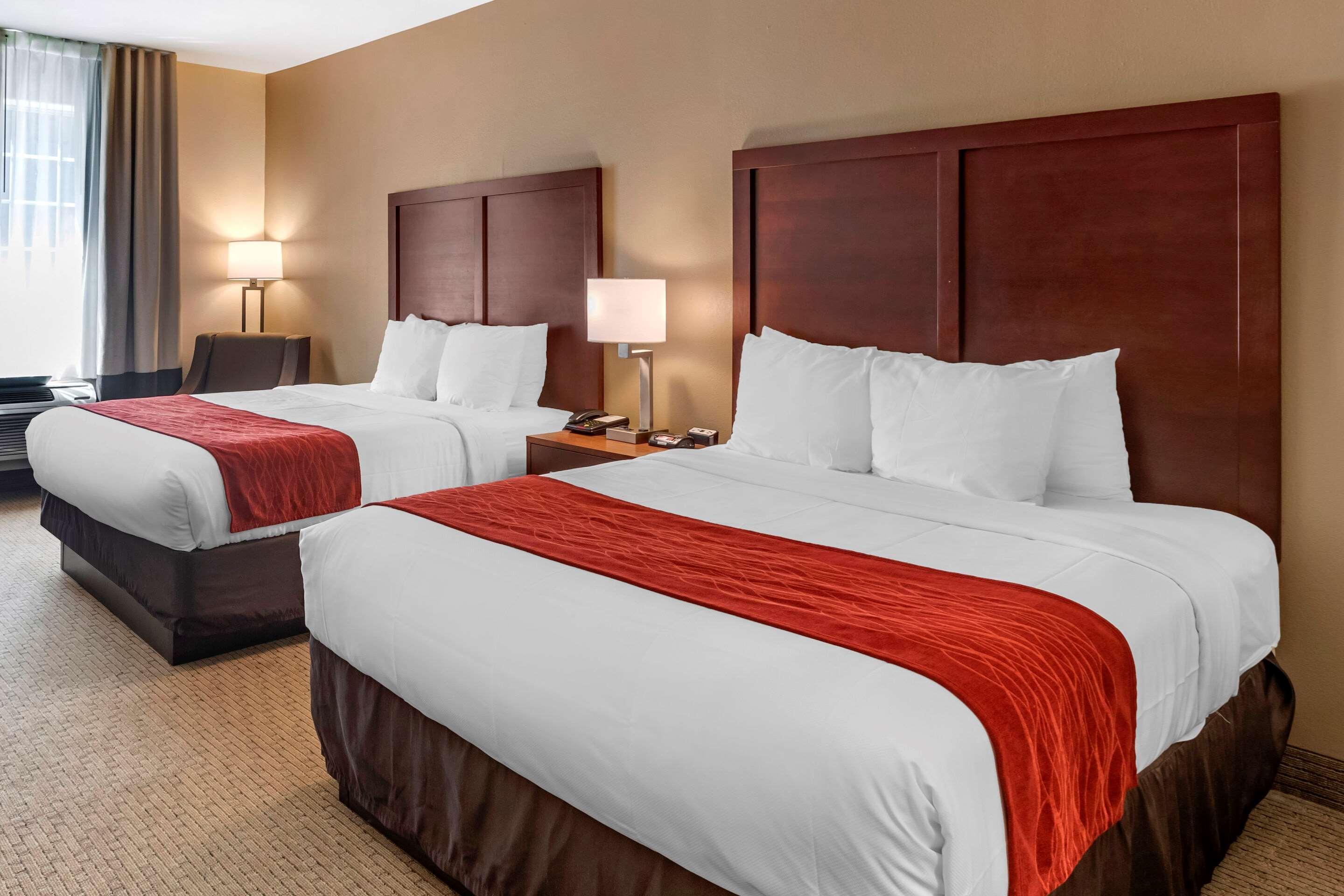 Comfort Inn & Suites Villa Rica Eksteriør bilde