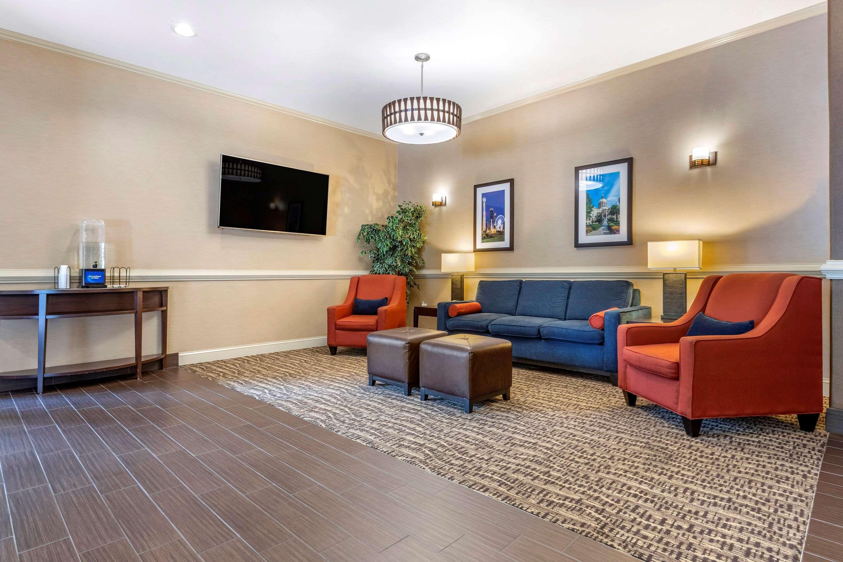 Comfort Inn & Suites Villa Rica Eksteriør bilde