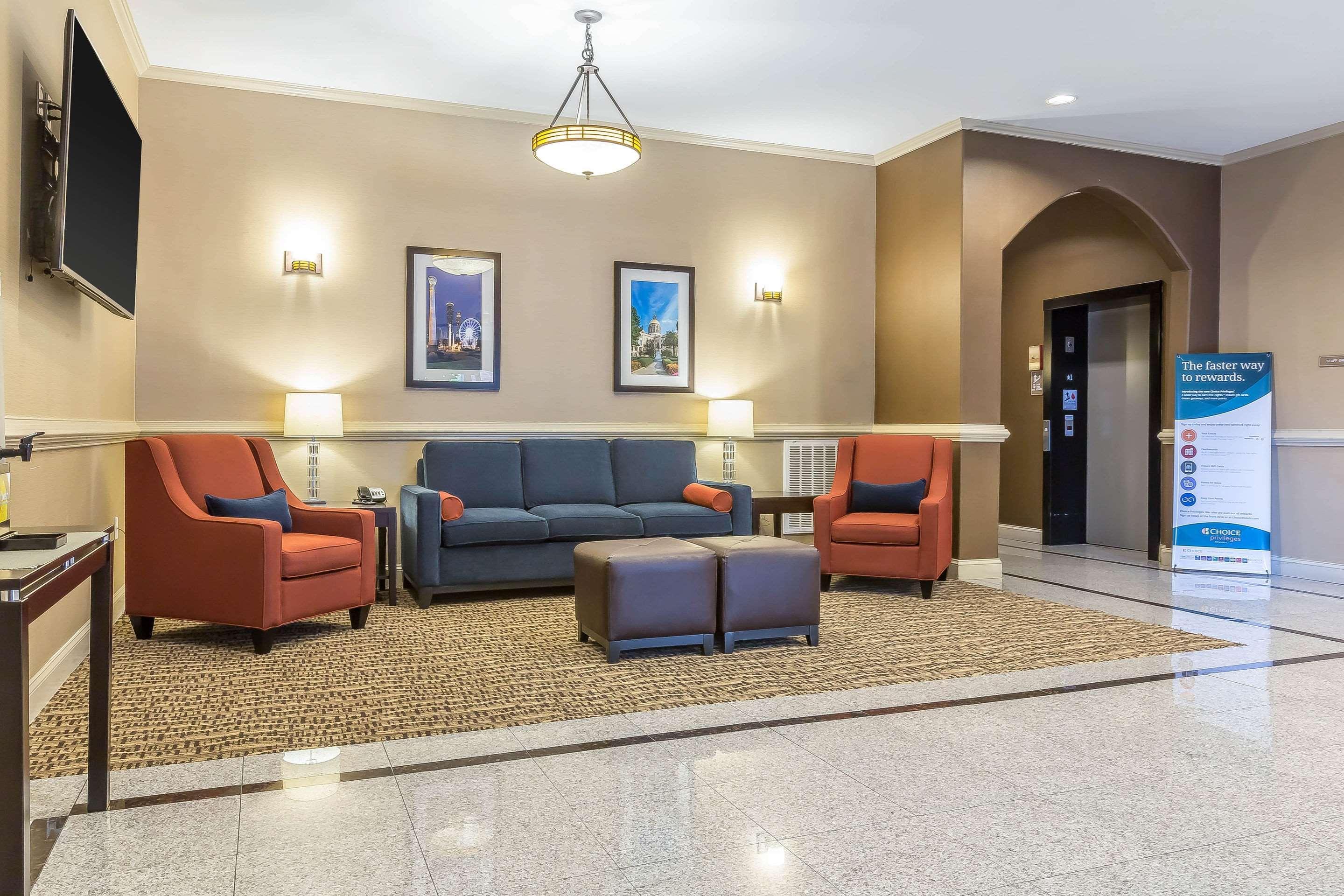 Comfort Inn & Suites Villa Rica Eksteriør bilde