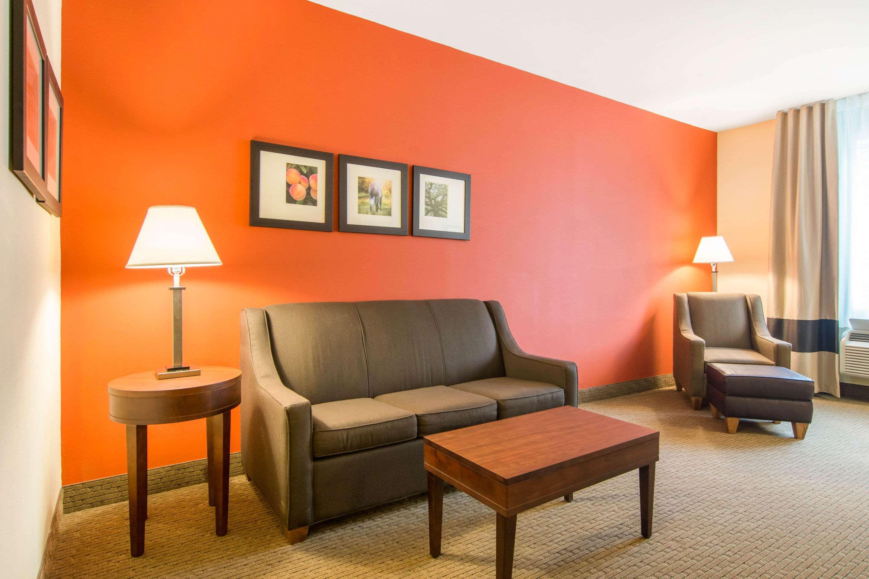 Comfort Inn & Suites Villa Rica Eksteriør bilde